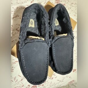 UGG Kids Ascot Shoe/Slipper, Color: Eve Blue, Size 6